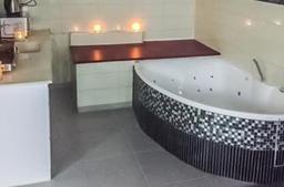  תשוקת מאהבים חדרים להשכרה